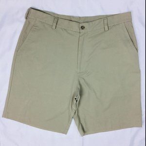 Izod Golf Mens Bermuda Shorts Size 36 Beige Active